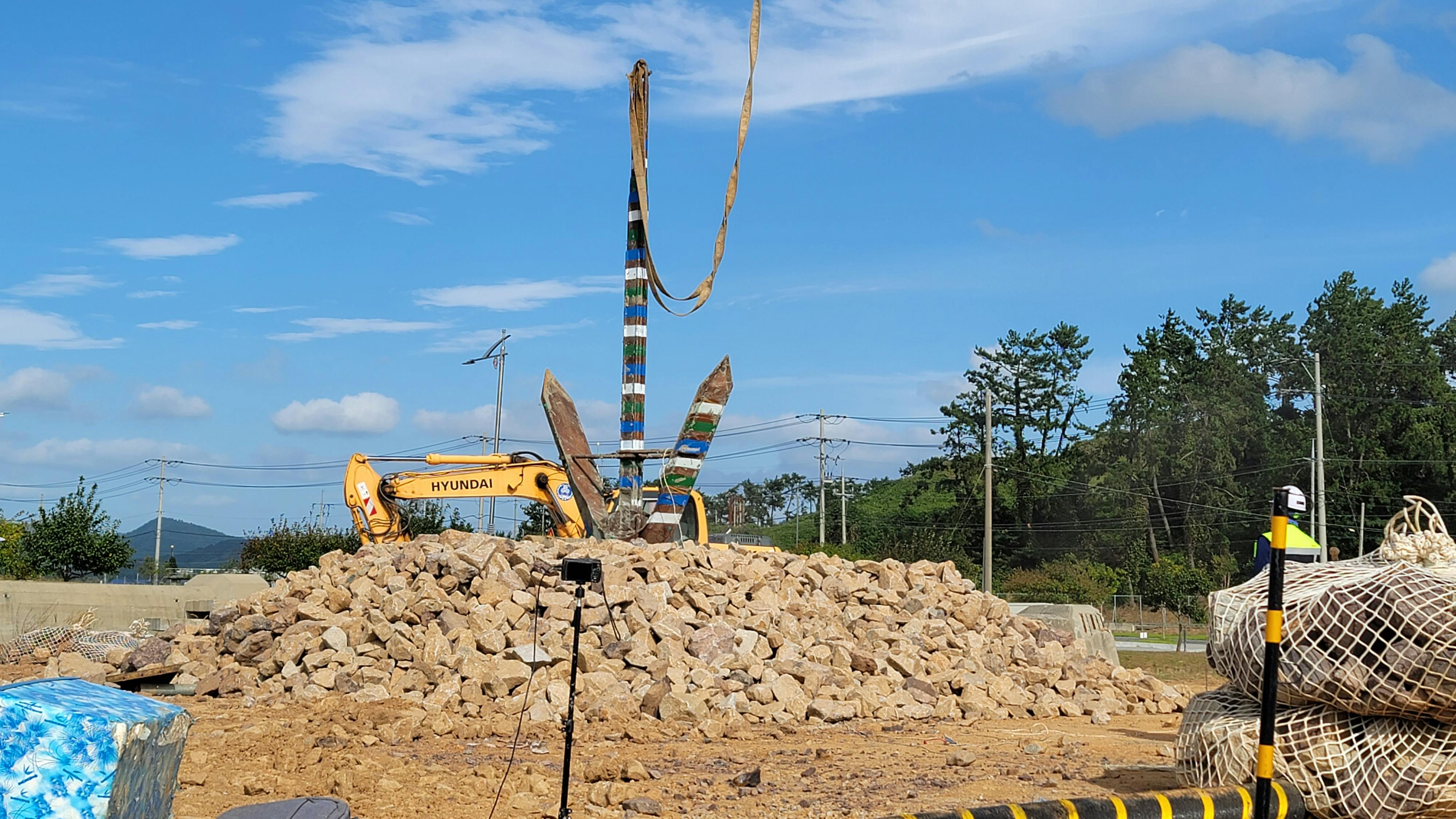 KEPCO conducted extensive numerical simulations and carried out full-scale validation tests at its Gochang Power Testing Center in Jeollabuk-do, Korea.