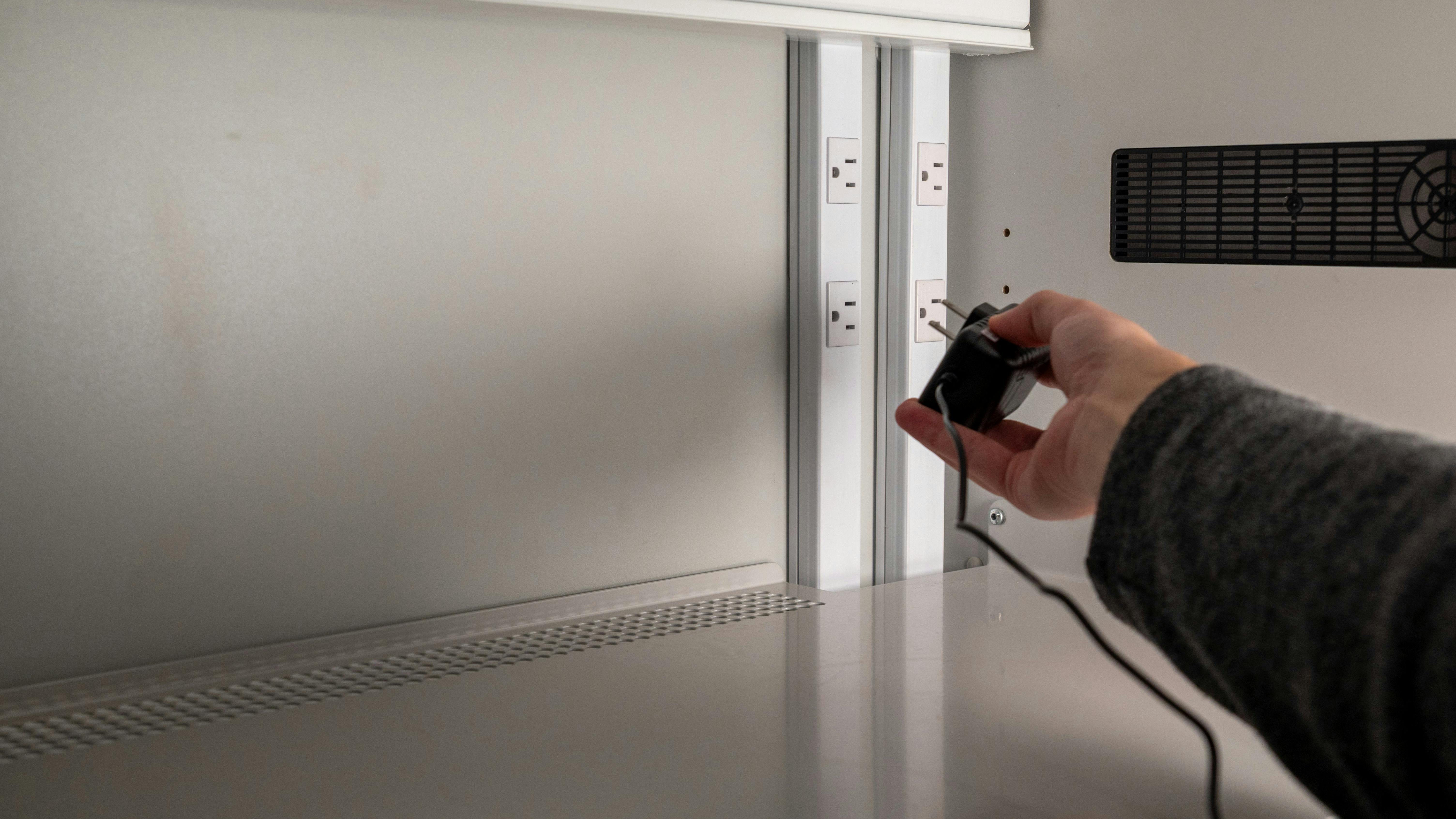 699761213989ac99cd5c6737 Gen3 Charging Cabinet Shelves Closeup