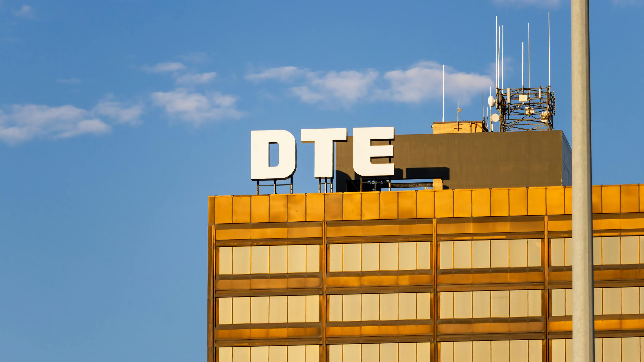 699f1da978ca3f753e8b223e Dreamstime L 405174800