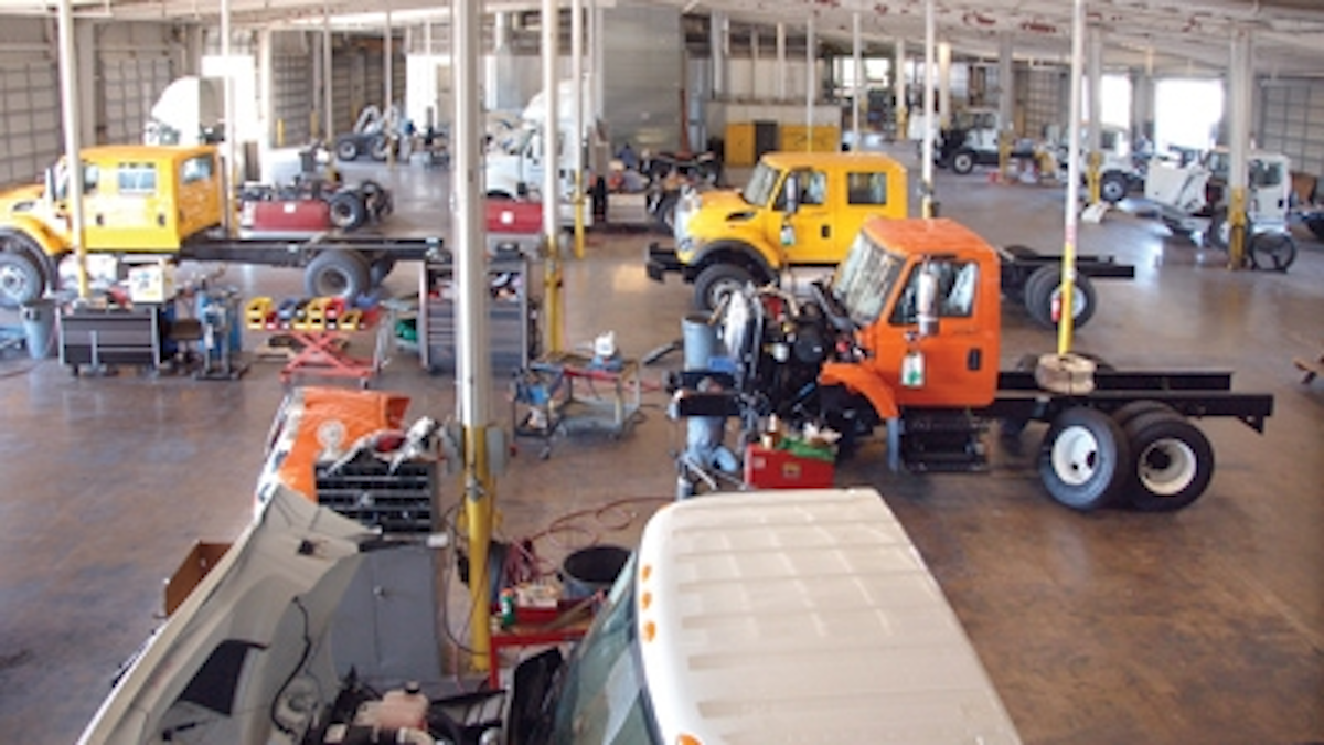 Fontaine Modification Company Expands Its Efforts To Provide Just The Chassis The End Customer Wants Trailer Body Builders