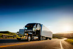 Mack Truck, Wabash National trailer Mack Truck, Wabash National trailer