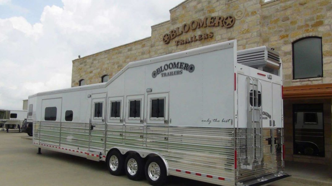 Bloomer Trailers