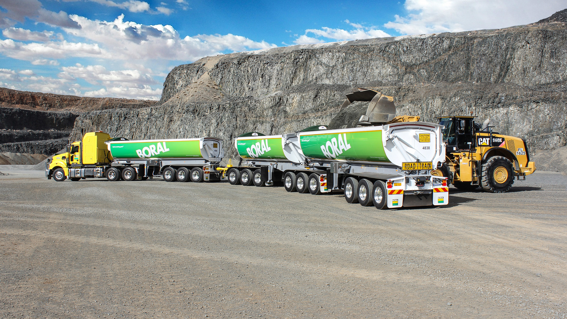AZMEB Door Side Tipper road train combination
