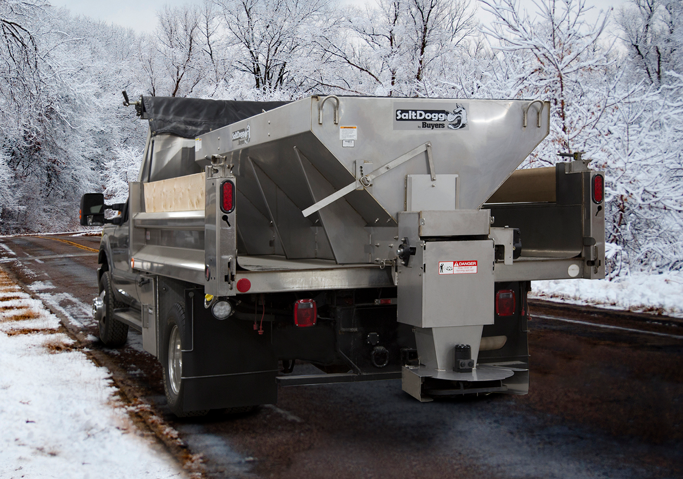 Buyers Products2 5 3 0 Mid Size Spreaders Bg Tbb