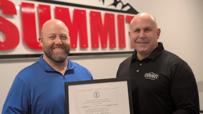 672aaaedb68c064ac5e29399 Summit Truck Bodies Osha Cert