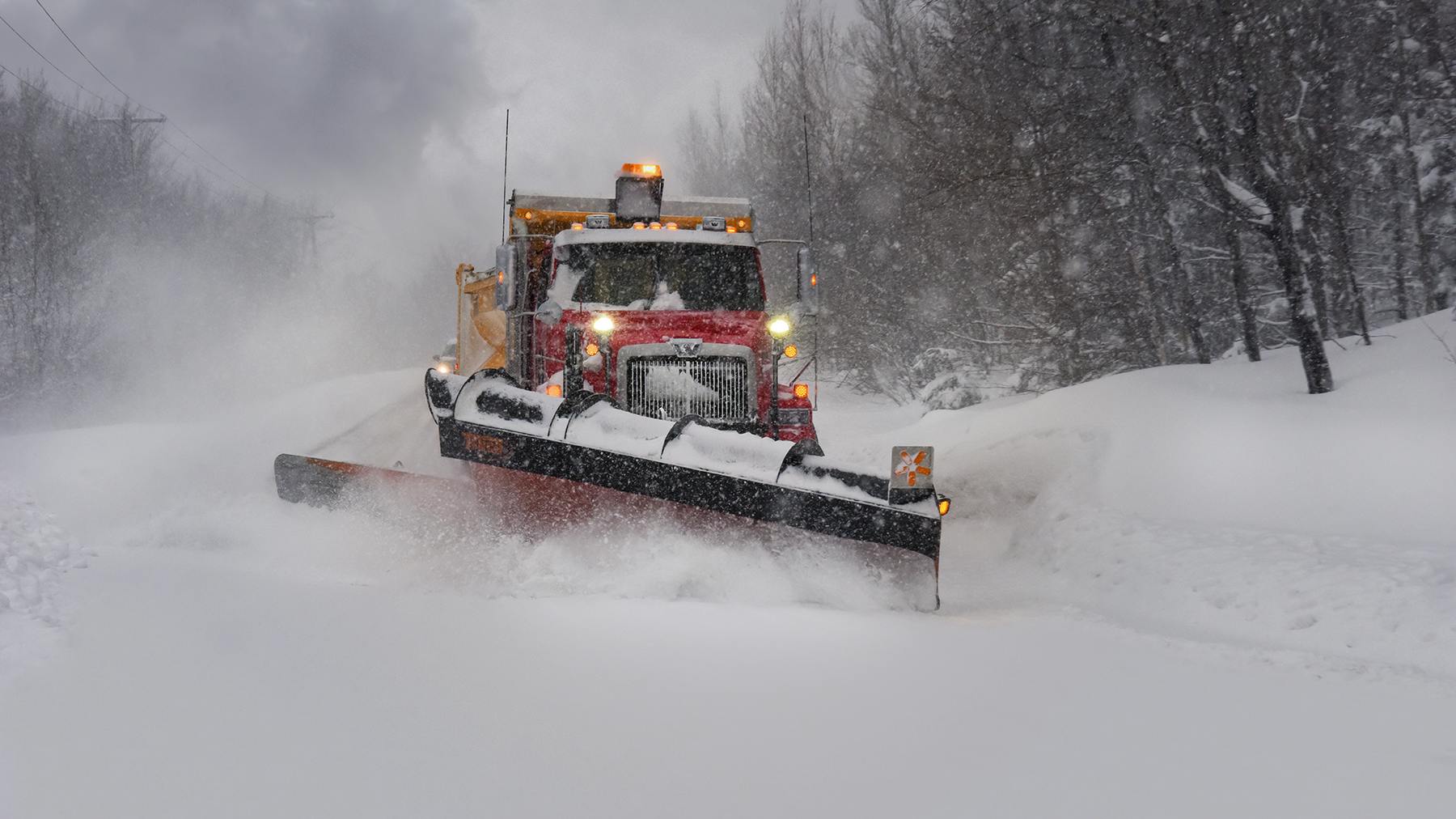 68718a56f50152f0dd21ed77 Wst Val Racine De Face 4x6 C Sonya Messier Copy