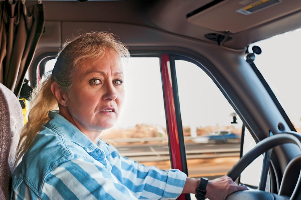 Thousands of women truck drivers missing! American Trucker