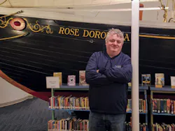 1704vsd Faces F1 1704vsd Faces F1