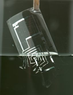 Content Dam Vsd En Articles 2014 02 This Blog Will Self Destruct Darpa S Vanishing Electronics Initiative Leftcolumn Article Thumbnailimage File