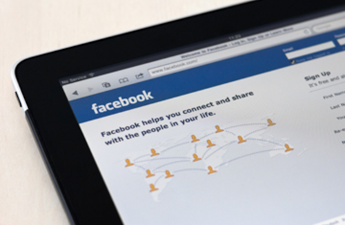facebook-ipad-social-media.jpg