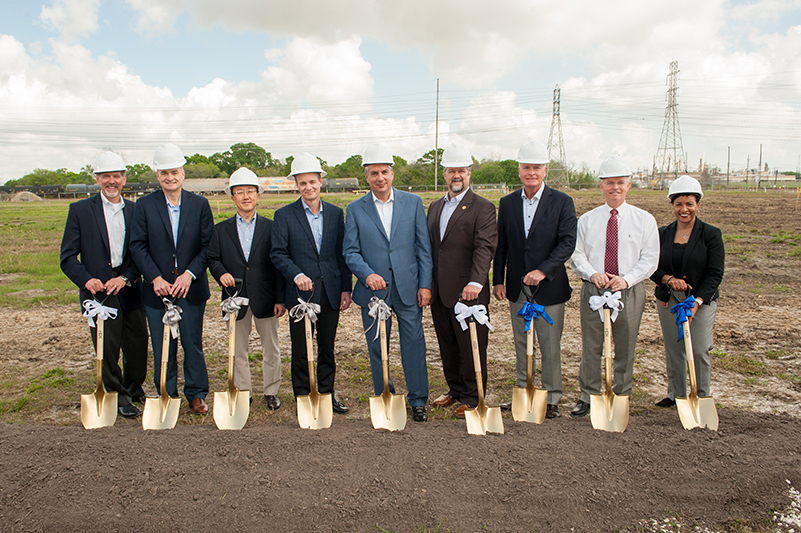 (Left to right) R.B. Herrscher, senior vice president of petrochemicals for Enterprise Products Partners; Mike Vaughn, Lubrizol corporate vice president, operations; Jaeyul Kim, president and chief executive officer of Daelim Industrial Petrochemical division; Eric Schnur, Lubrizol chairman, president and chief executive officer; Steven Demetriou, chief executive officer of Jacobs Engineering Group; Jerry Mouton, Mayor of Deer Park; Dan Sheets, senior vice president and president of Lubrizol Additives; Victor White, Superintendent of Deer Park Independent School District; and Tanya Travis, general manager of Lubrizol Texas plants. Photo courtesy of CDM Smith.