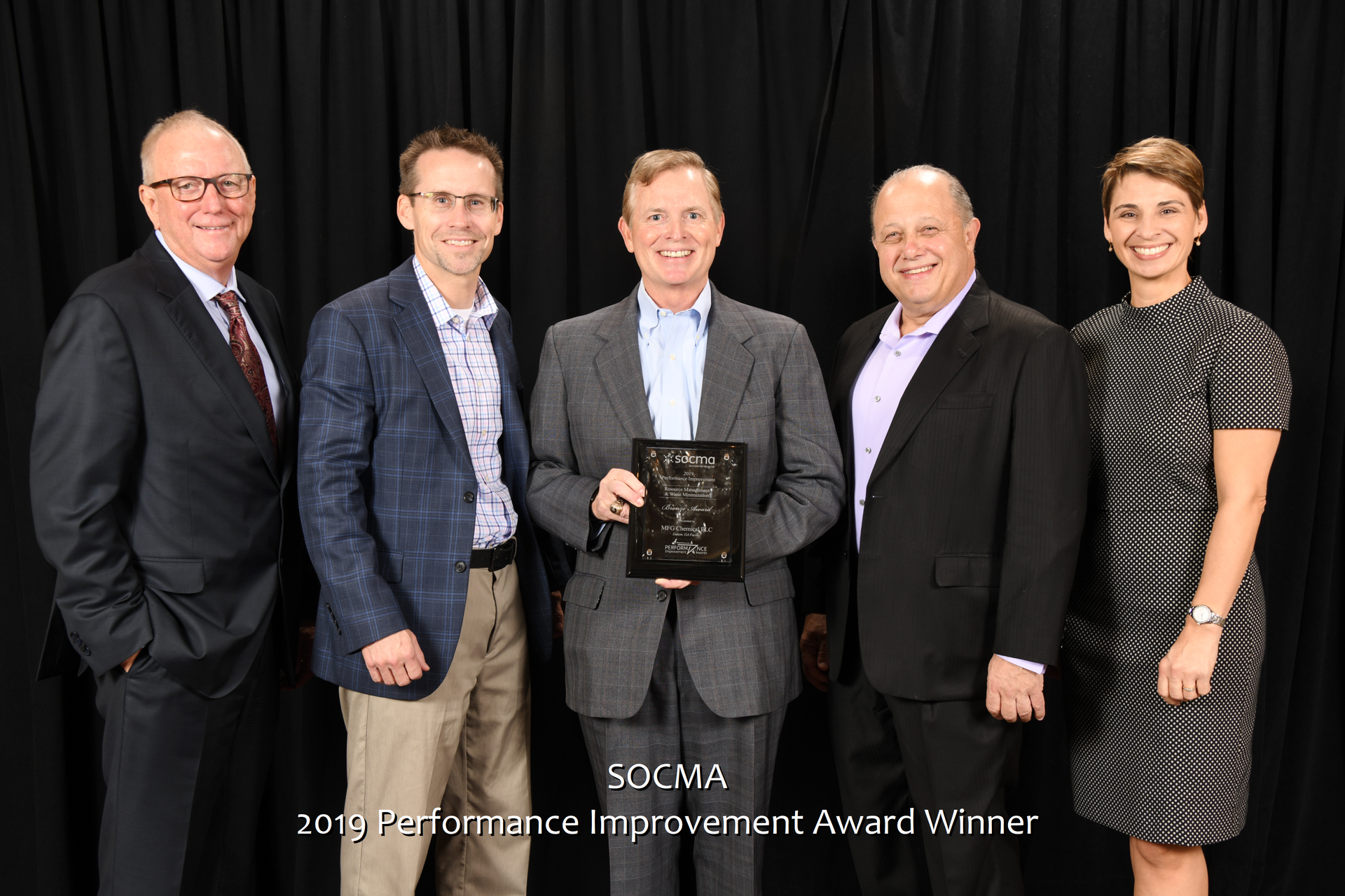2019 SOCMA Performance Improvement Award (left to right): Gene Williams, chairman SOCMA Board; Joe Welch, MFG Chemical EHSS; Keith Arnold, president and CEO MFG Chemical; Jon Amdursky, MFG marketing communications; Jennifer Abril, SOCMA president and CEO.