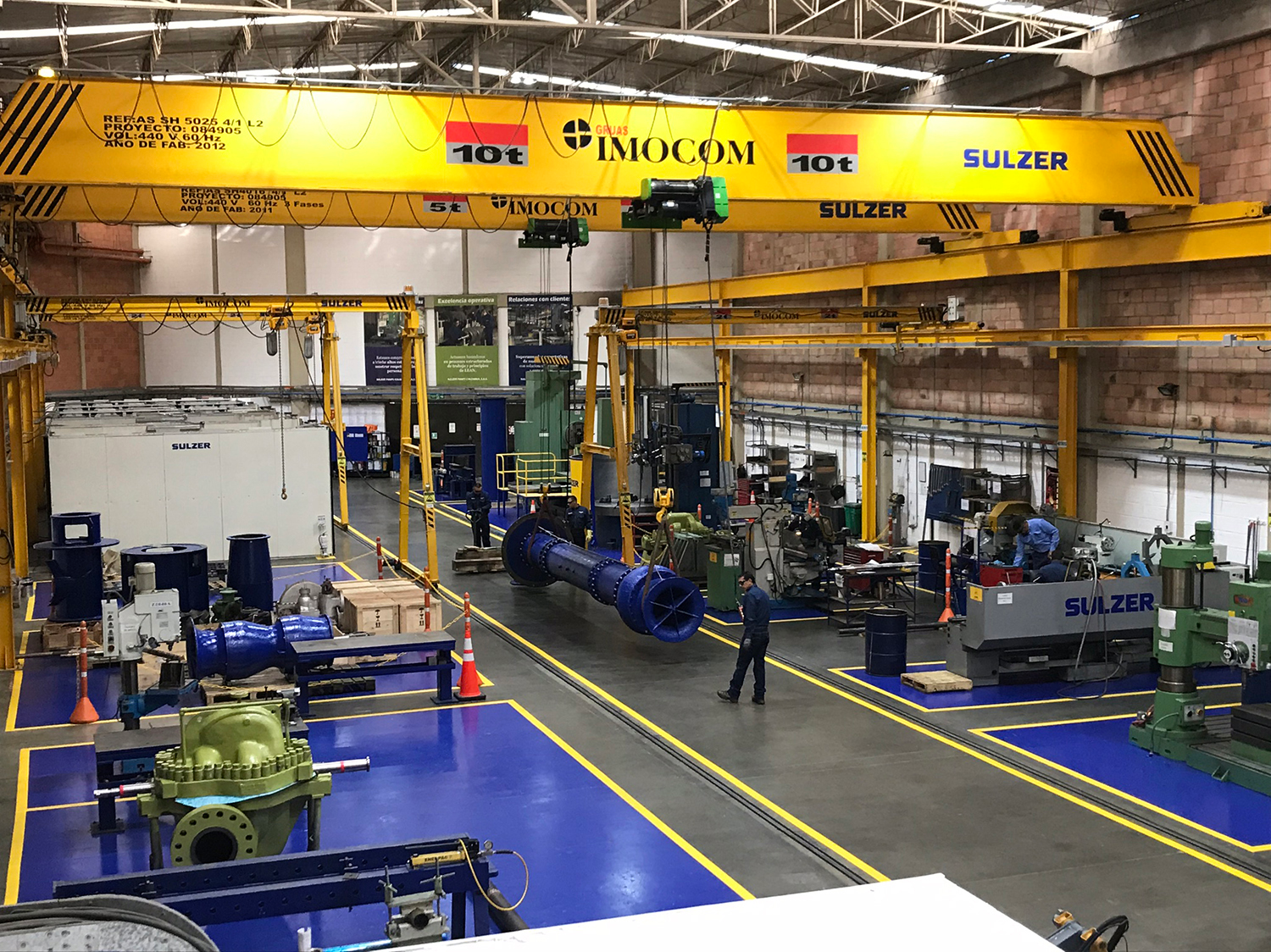 The service center in Bogota provides extensive pump engineering expertise.