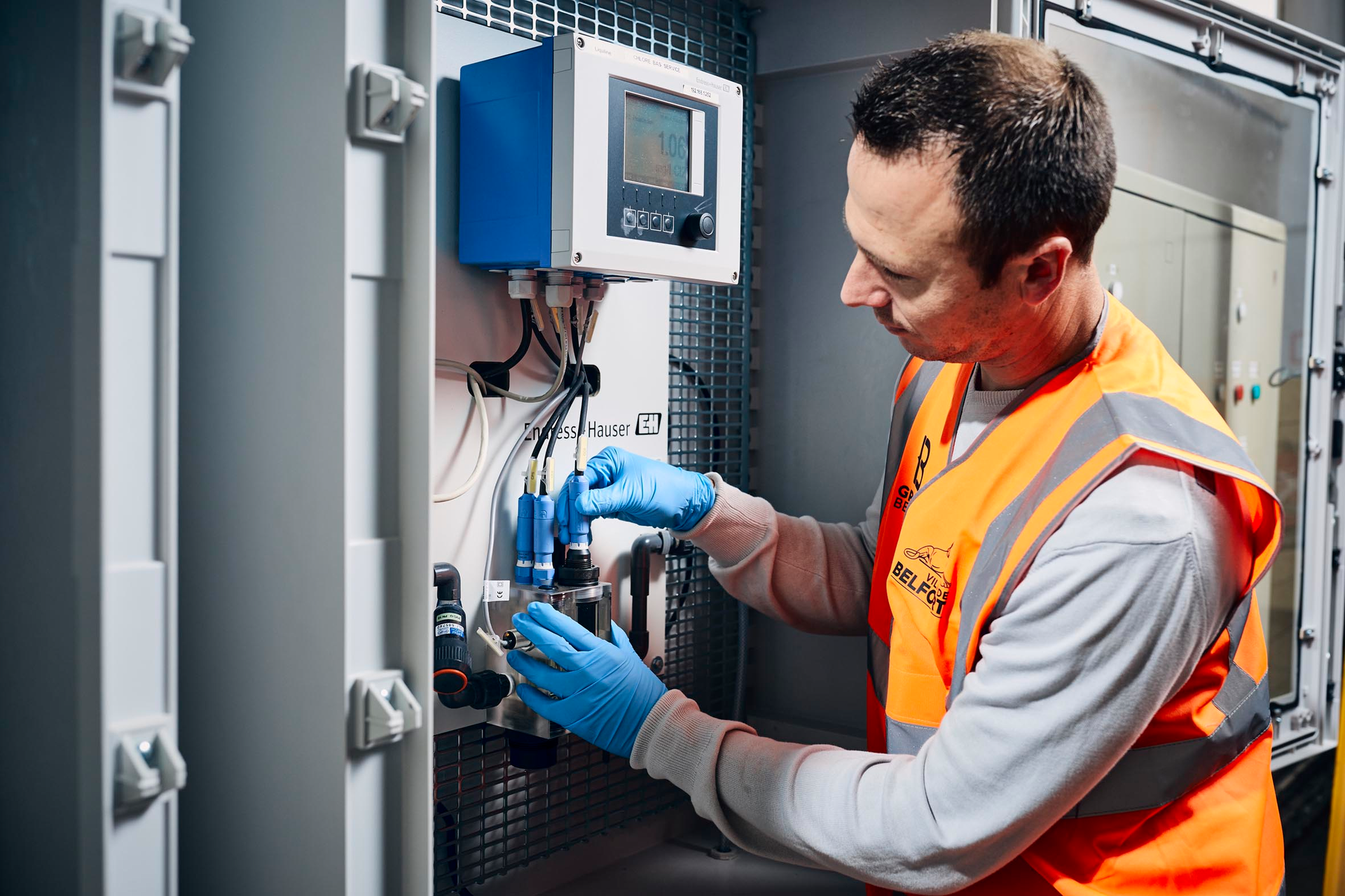 Liquid analysis specialist offers turnkey panel solutions for the continuous monitoring of drinking water treatment processes.