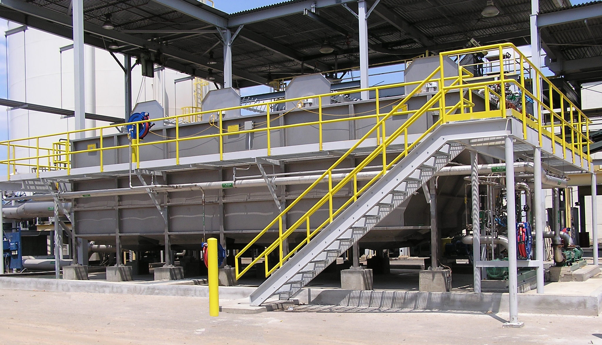 A dissolved air flotation unit at a manufacturing facility in North America.