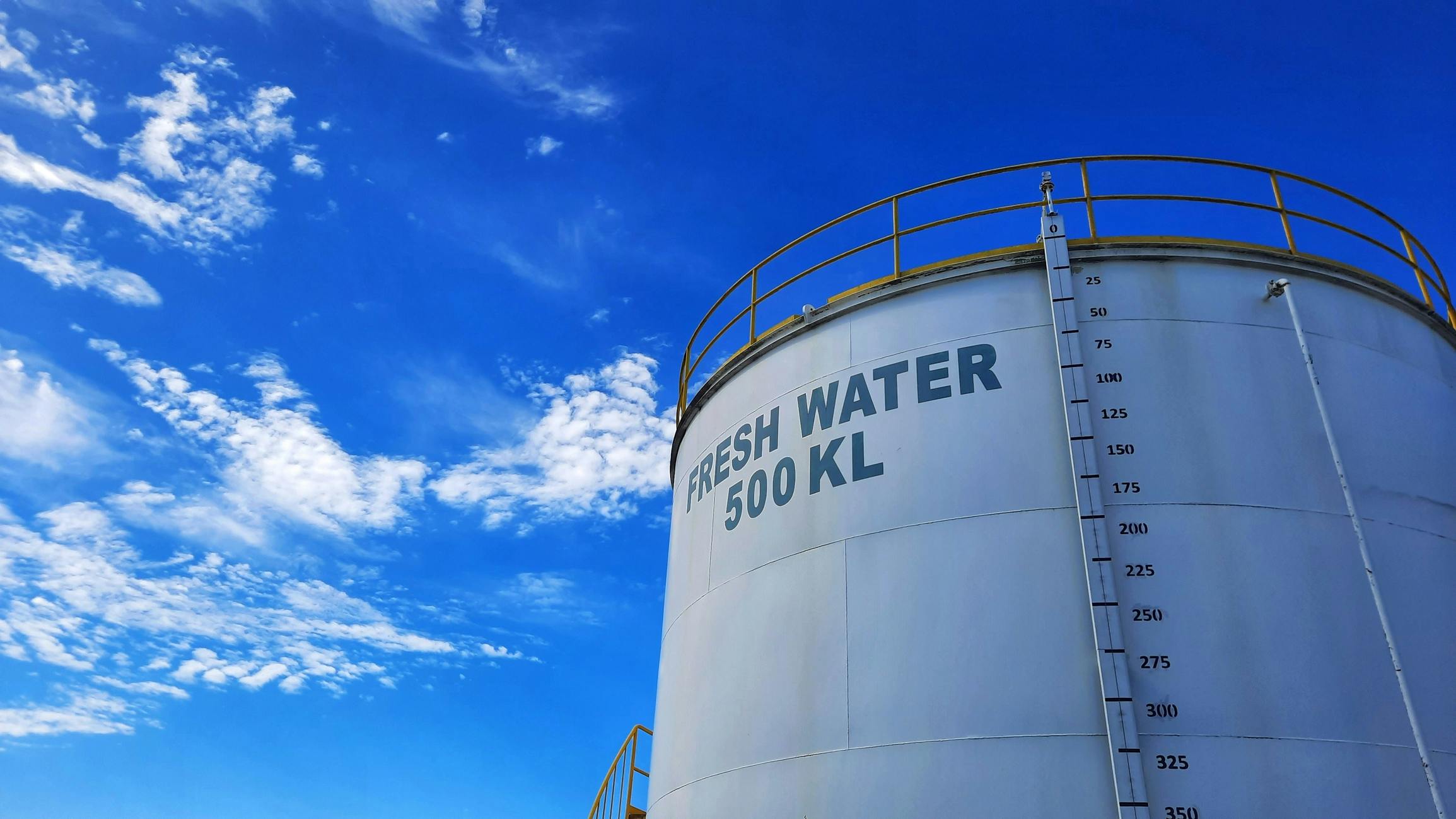 dreamstime_m_277146530