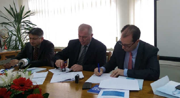 Fcc Europe Triple Contract