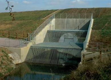 Pennwell web 390 280