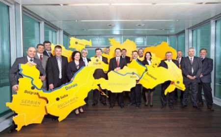 Pennwell web 450 278