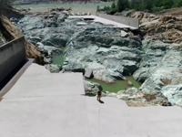 Content Dam Ww Online Articles 2017 04 Ww Newscast 20170424 Story4 Oroville Dam Spillway Credit Associated Press 200x150