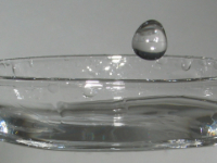 Content Dam Ww Online Articles 2017 04 Ww Newscast 20170501 Story1 Drinking Water Glass 2006 02 13 Drop Before Impact Credit Roger Mclassus 1951