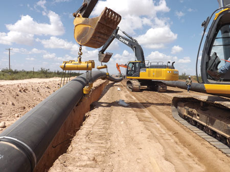 Content Dam Ww Print Articles 2017 06 1706wwft4 P01 Laying Pipe