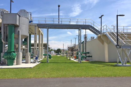 Content Dam Ww Online Articles 2018 06 Palm Coast Mbr Tanks R Chemical Bldg And Headworks L Chlorine Contact Tanks Background