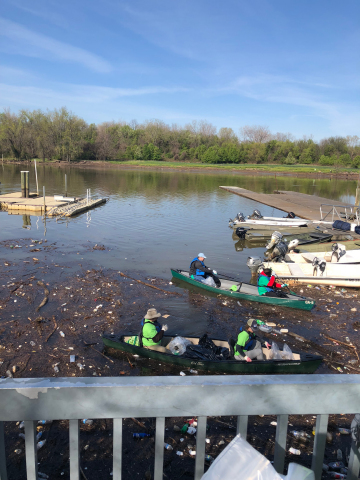 Earth Day cleanup with CWP in the Anacostia. Photo courtesy Business Wire.