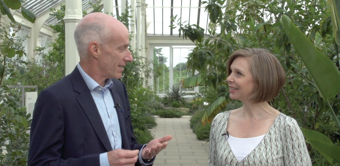 Dr. David Sedlak talks with Angela Godwin during the 2019 BlueTech Forum in London.