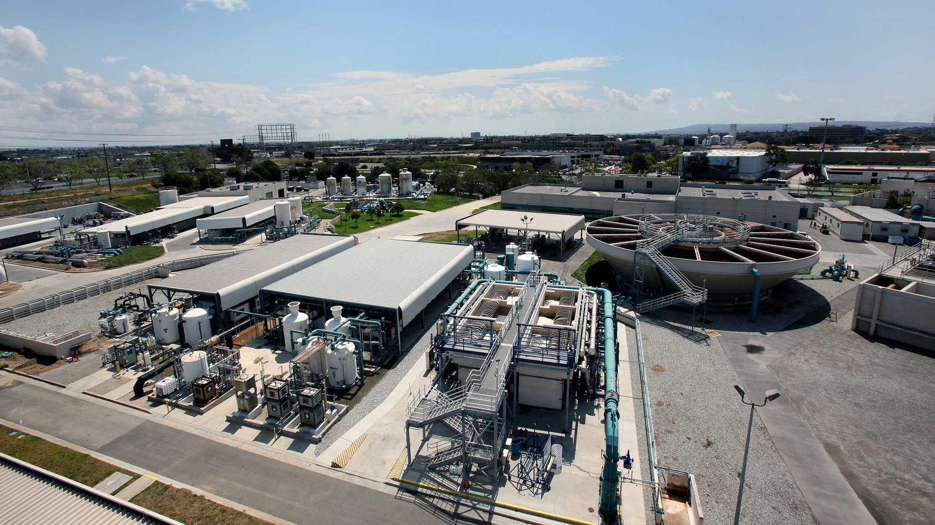 2809b8dae57d2cb76518009a0580310ef418a6974947c64d224ea18bf3e7f9d703d0548d9e25b41b59aef57fe07323f98585d188743e9fac0c5b9a88c60c3702 5e1e02f5d5dbc