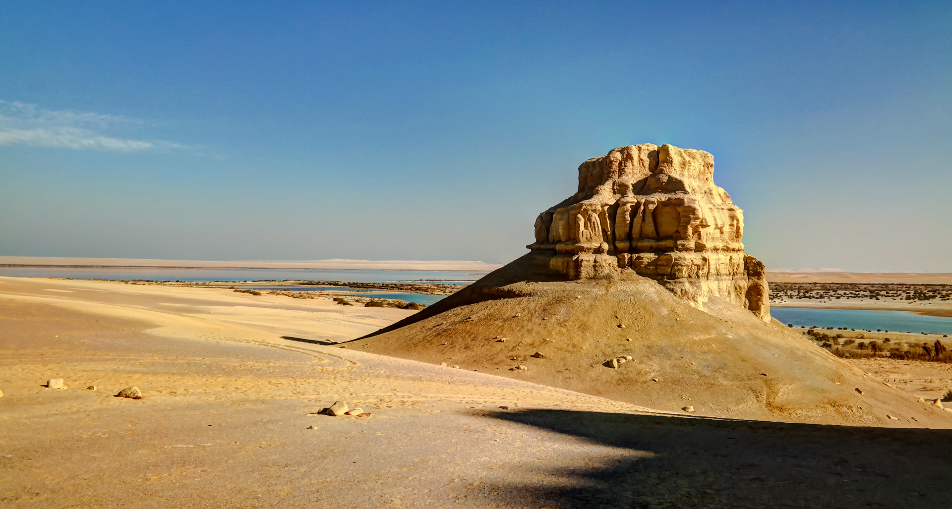 Fayoum Wire Release Stockimage 5ee0f30bae818