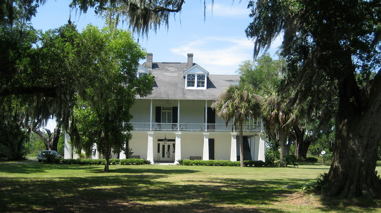 1280px Kenilworth La Plantation House Front 5fe0f1bd2fa2d