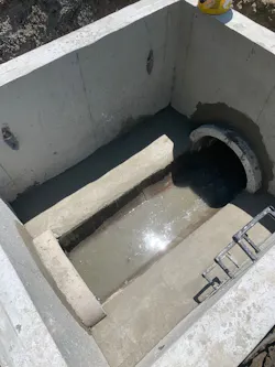 The CheckMate® UlltraFlex® Valve was inserted into position in the outflow pipe and clamped into place during low tide. The CheckMate® UlltraFlex® Valve was inserted into position in the outflow pipe and clamped into place during low tide.