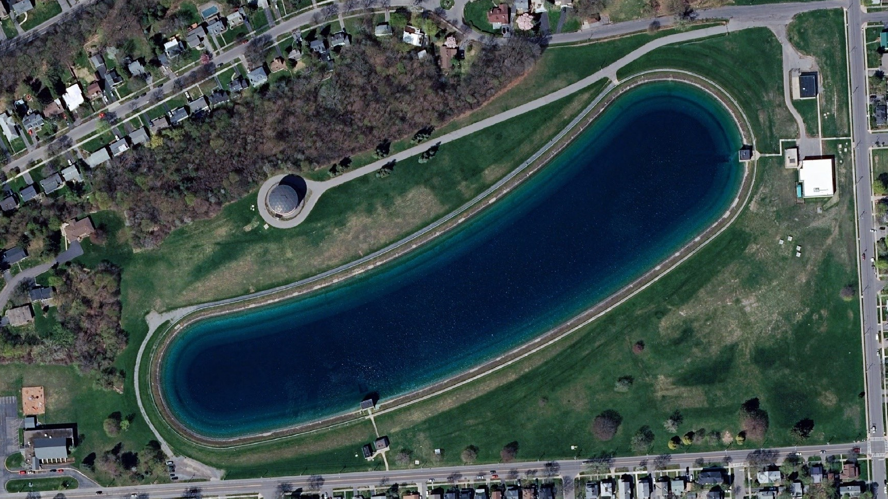 With its source water coming from an open water reservoir, SWD faced the challenge of uncontrolled algae growth.