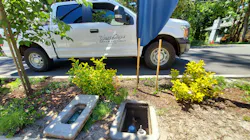 The AMR radios provide efficient, long-range two-way communication, allowing utilities to drive every other street and drive at the posted speed limit. The AMR radios provide efficient, long-range two-way communication, allowing utilities to drive every other street and drive at the posted speed limit.