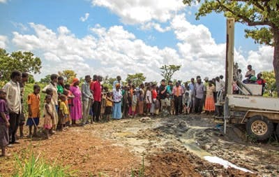 65e74a43a9f492001e1c0b3f Loum0202