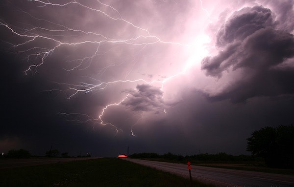 1655328355527 Lightning1056419 1920