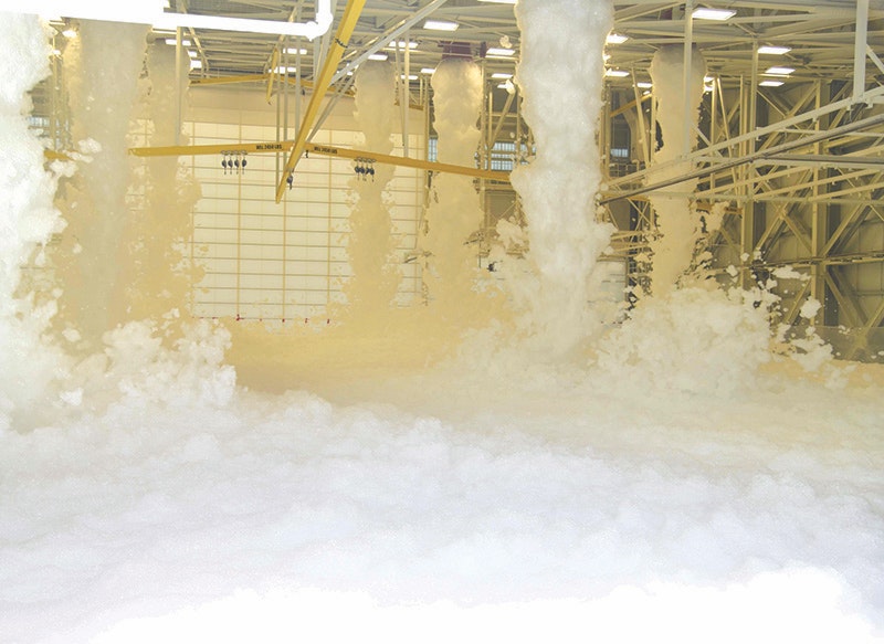 HangarFoamRelease_800