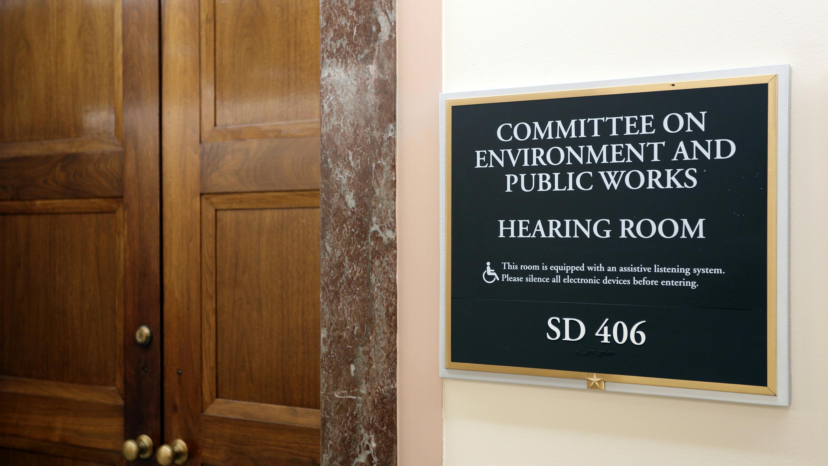 67e6fac62b2f0db7d3f61704 Dreamstime L 97193564 1